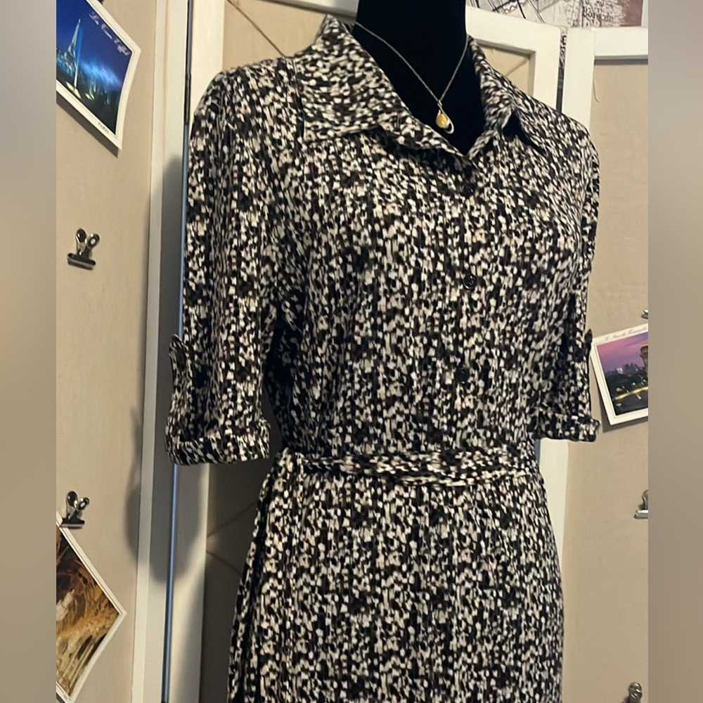 🛍️B2G1 FREE🛍️Outfit: NWT necklace & worn once CONNECTED size 12 dress
